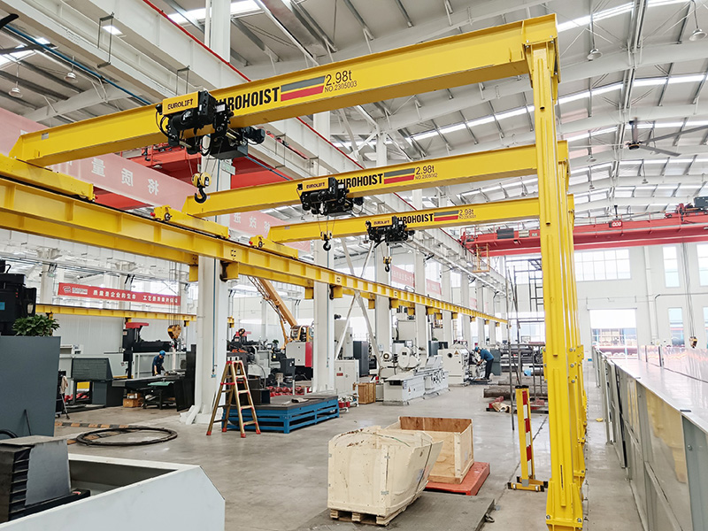 小型半门式起重机